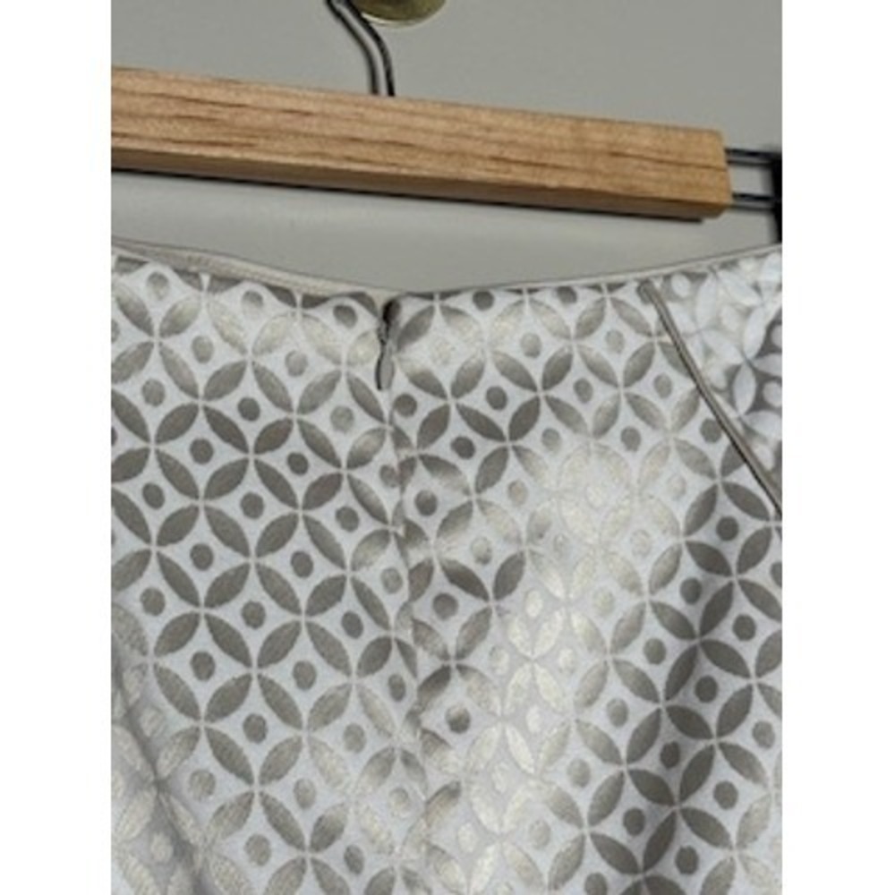 Quiet Luxury Ivory Jacquard Pencil Skirt Size 8 NWT - Picture 3 of 6